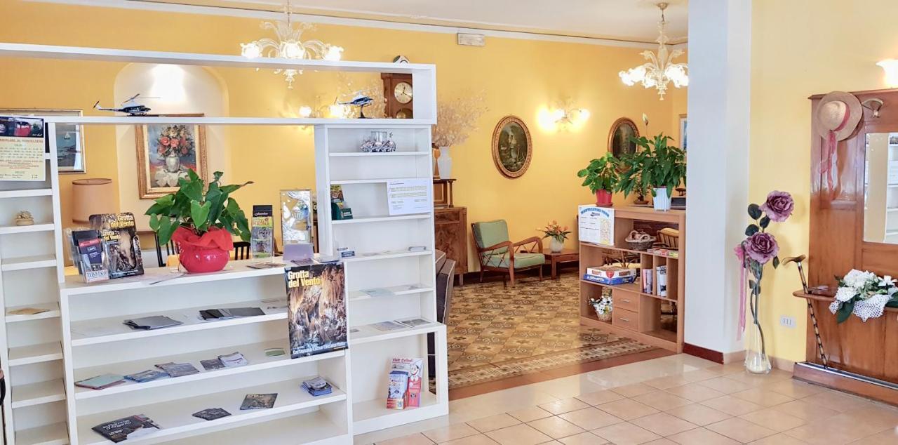 Albergo Natucci Montecatini Terme Extérieur photo